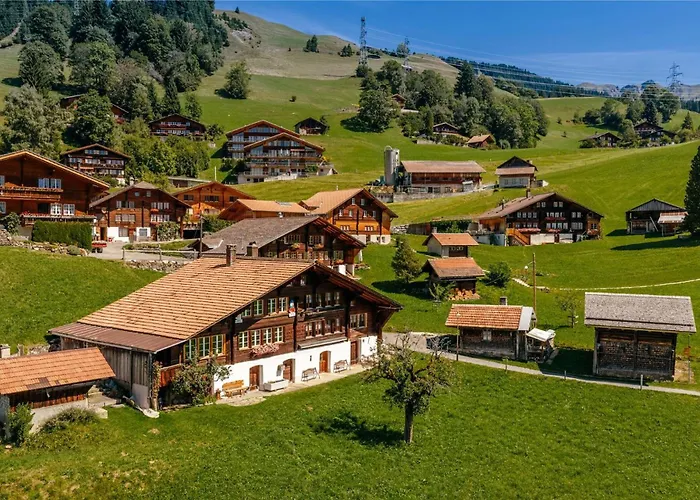 Gemuetliche In 300-jaehrigem Apartamento